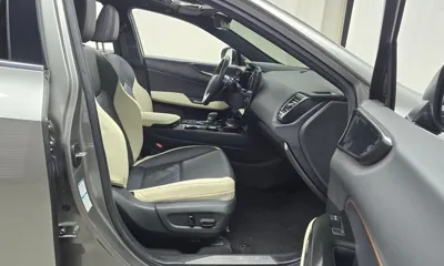 Lexus NX 2023, 26128 км, за 33630.65 USD - фото 11