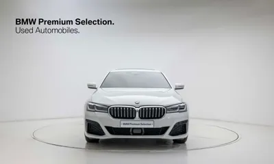 BMW 5-Series 2022, 25850 км, за 26652.79 USD