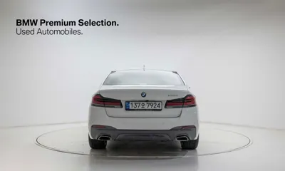 BMW 5-Series 2022, 25850 км, за 26652.79 USD