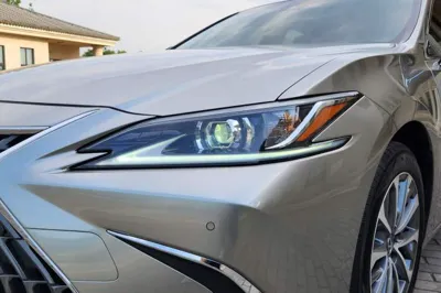 Lexus ES 2022, 41200 км, за 30273 USD - фото 6