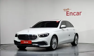 Mercedes-Benz E-Class · 2022 год