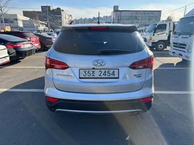 Hyundai Santafe 2013, 328379 км, за 3807.27 USD