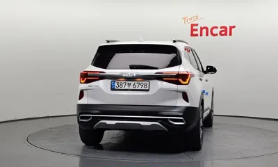 Kia Seltos 2022, 45564 км, за 65636.08 USD