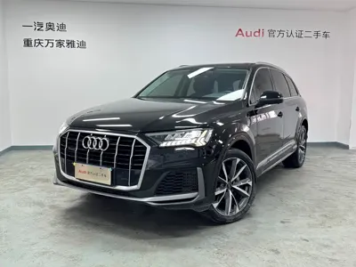 Audi Q7 · 2023 год