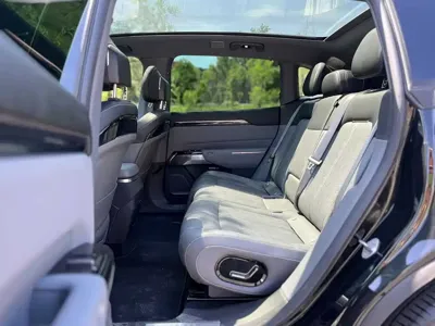 Zeekr 7X 2024, 40000 км, за 20598.49 USD