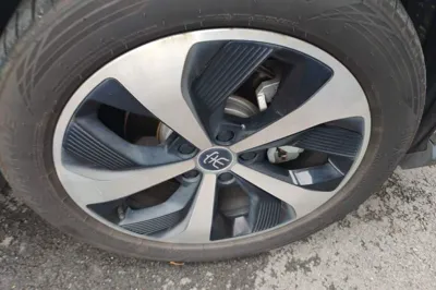 BYD Song PLUS New Energy 2021, 72500 км, за 12154 USD - фото 8