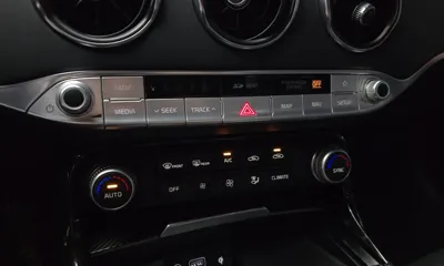 Kia Stinger 2019, 72262 км, за 12209.53 USD - фото 17