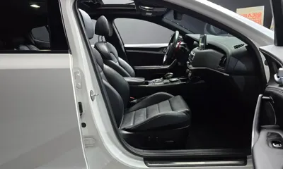 Kia Stinger 2019, 72262 км, за 12209.53 USD - фото 26