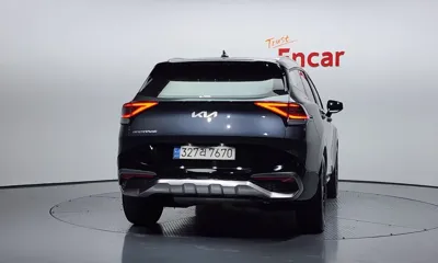 Kia Sportage 2023, 31925 км, за 18183.01 USD
