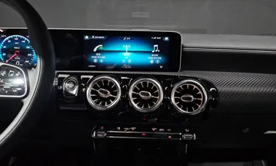 Mercedes-Benz A-Class 2020, 51926 км, за 12884.04 USD - фото 15