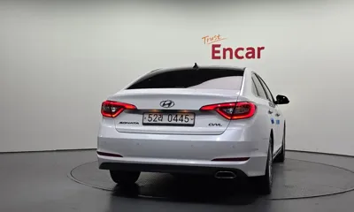 Hyundai Sonata 2017, 108138 км, за 6730.09 USD