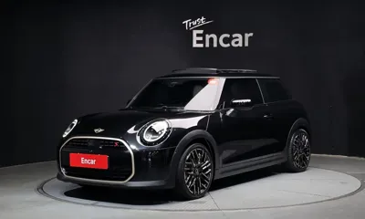 MINI Cooper · 2025 год