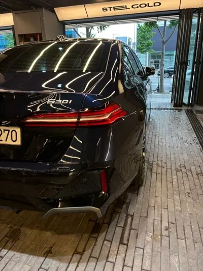 BMW 5-Series 2024, 19000 км, за 49775.29 USD
