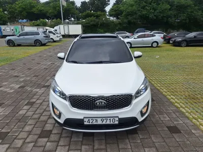 Kia Sorento 2015, 216212 км, за 5534.93 USD