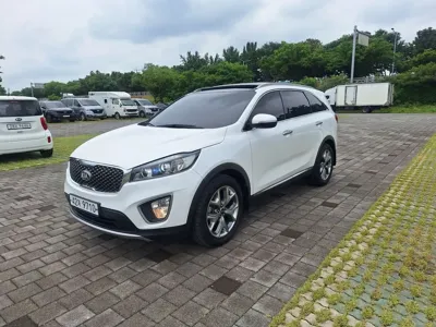 Kia Sorento 2015, 216212 км, за 5534.93 USD