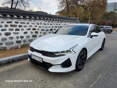 Kia K5 · 2023 год