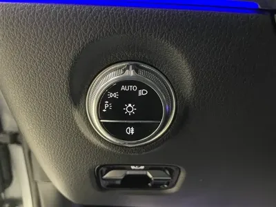 Mercedes-Benz C-Class 2022, 68800 км, за 23219.09 USD - фото 16