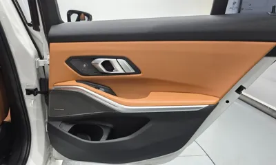 BMW 3-Series 2023, 53372 км, за 26046.74 USD - фото 33