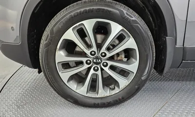 Kia Sorento 2014, 202522 км, за 9846.4 USD