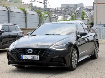 Hyundai Sonata 2023, 21118 км, за 14113.17 USD