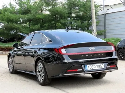 Hyundai Sonata 2023, 21118 км, за 14113.17 USD