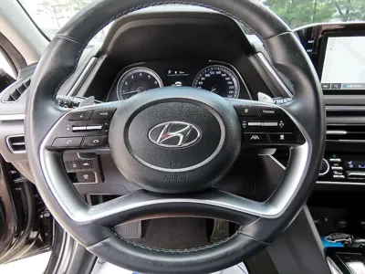 Hyundai Sonata 2023, 21118 км, за 14113.17 USD - фото 8