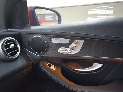 Mercedes-Benz GLC-Class 2022, 13905 км, за 28469.07 USD - фото 7