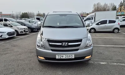 Hyundai Starex 2012, 216000 км, за 5529.54 USD