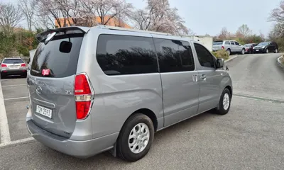 Hyundai Starex 2012, 216000 км, за 5529.54 USD