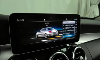 Mercedes-Benz C-Class 2020, 56917 км, за 13285.98 USD - фото 16