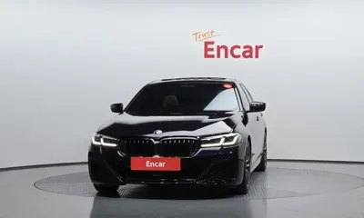 BMW 5-Series 2022, 50329 км, за 26191.41 USD