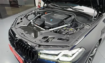 BMW 5-Series 2022, 50329 км, за 26191.41 USD - фото 6