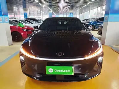 Qiyuan Qiyuan A07 2025, 65400 км, за 12471.75 USD