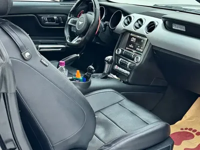 Ford Mustang 2015, 100000 км, за 8824.04 USD