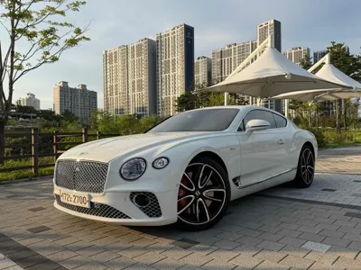 Bentley Continental · 2023 год