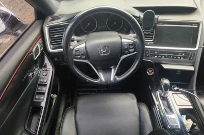 Honda Spirior 2015, 109600 км, за 11494 USD - фото 9