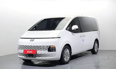 Hyundai Staria · 2022 год