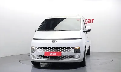 Hyundai Staria 2022, 73899 км, за 18884.48 USD - фото 3