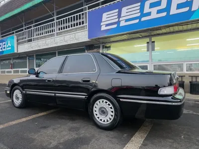 Hyundai Dynasty 2002, 140102 км, за 1652.57 USD