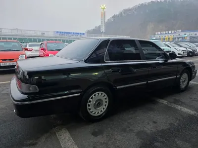 Hyundai Dynasty 2002, 140102 км, за 1652.57 USD