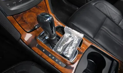 Lincoln MKS 2013, 150078 км, за 2642.38 USD - фото 9