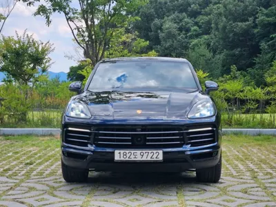 Porsche Cayenne 2020, 83017 км, за 46905.56 USD