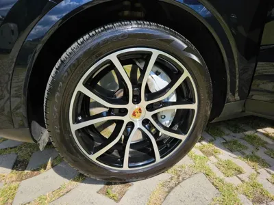 Porsche Cayenne 2020, 83017 км, за 46905.56 USD