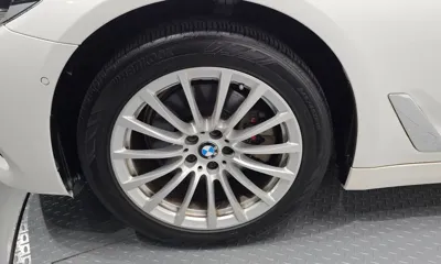 BMW 5-Series 2020, 49474 км, за 18970.72 USD