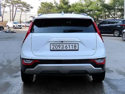 Kia Niro 2022, 104104 км, за 14514.55 USD