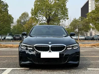 BMW 3 Series 2022, 30000 км, за 21600.52 USD