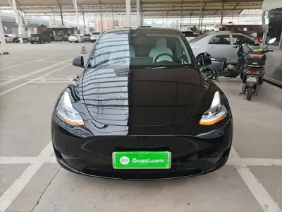 Tesla Model Y 2023, 103900 км, за 22395.09 USD