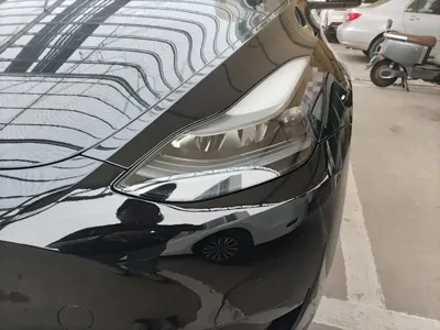 Tesla Model Y 2023, 103900 км, за 22395.09 USD - фото 24