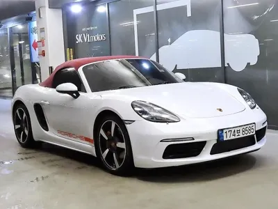 Porsche 718 · 2017 год