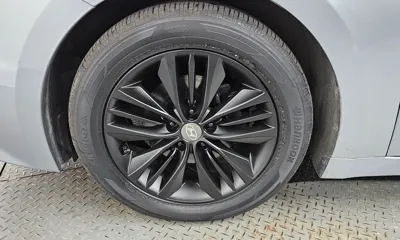 Hyundai Grandeur 2016, 74021 км, за 5185.77 USD